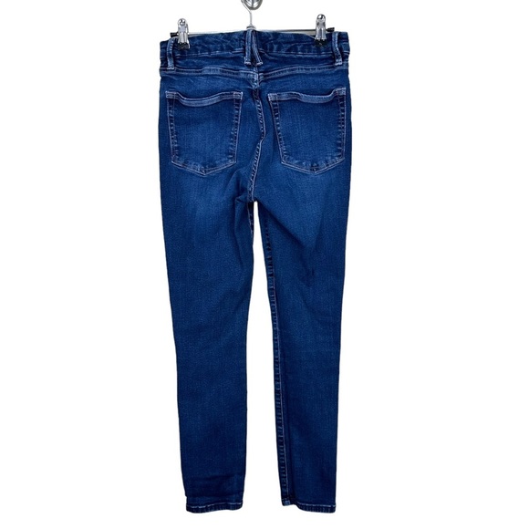 Good American Good Legs Crop Jeans in Blue260 - Picture 6 of 7